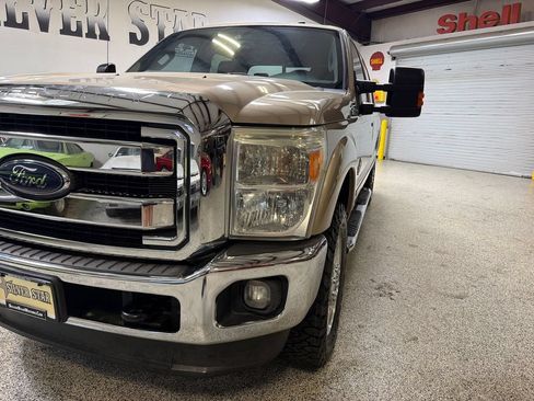 Used 2013 Ford F250 Lariat w/ Lariat Ultimate Pkg AWD/4WD image 13