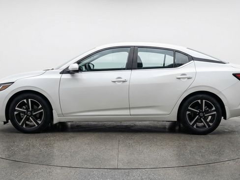 Used 2025 Nissan Sentra SV FWD image 5