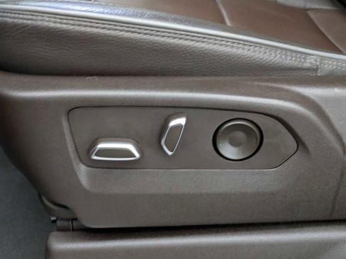 Used 2022 GMC Sierra 1500 Denali w/ Denali Reserve Package image 19