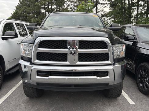 Used 2017 RAM 2500 Tradesman w/ Chrome Appearance Group AWD/4WD image 2