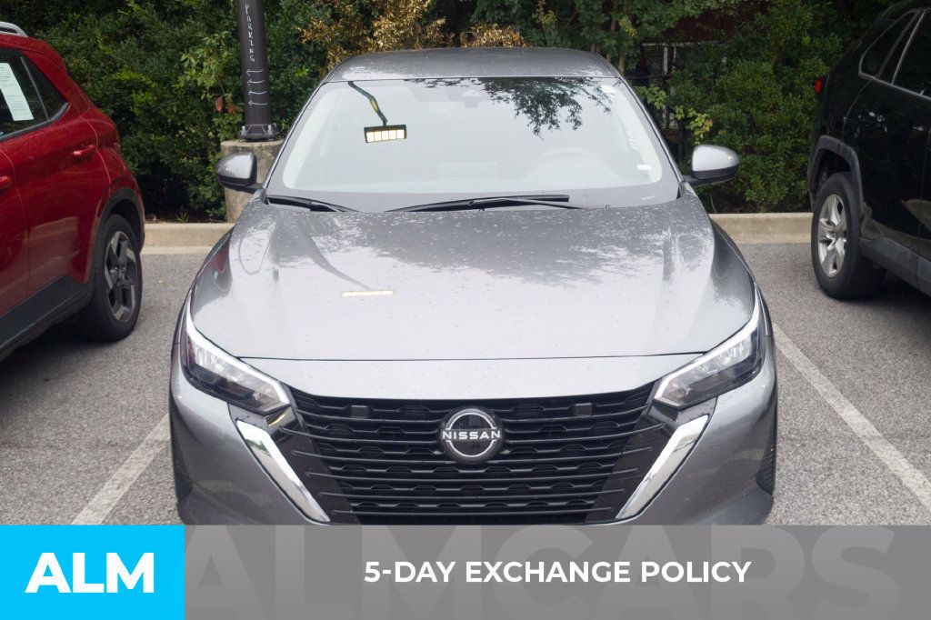 Used 2024 Nissan Sentra SV FWD image 3