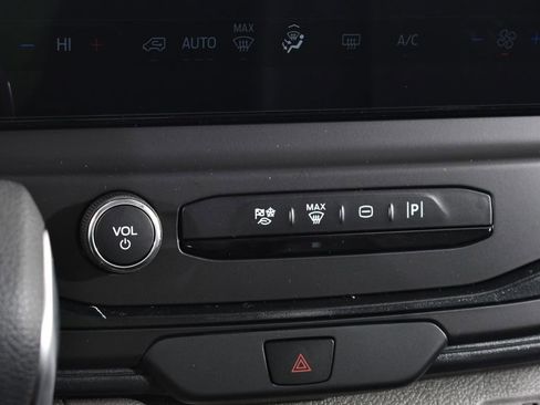 New 2026 Ford Transit 250 148 Medium Roof Extended AWD w/ Load Area Protection Package image 29