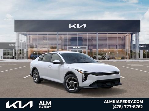 New 2026 Kia K4 LXS image 8