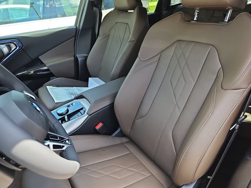 New 2026 BMW X3 xDrive30 w/ Premium Package AWD/4WD image 16