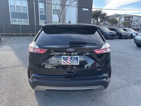 Used 2022 Ford Edge SEL image 5