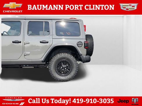New 2023 Jeep Wrangler Unlimited Rubicon 4xe AWD/4WD image 24