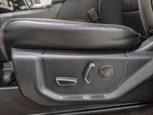 Used 2020 Ford F150 Raptor w/ Equipment Group 802A Luxury image 34