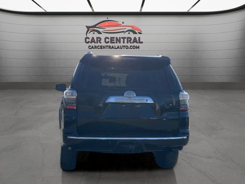 Used 2014 Toyota 4Runner Limited image 4