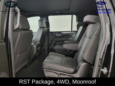 Used 2024 Chevrolet Suburban RST w/ Luxury Package AWD/4WD image 16