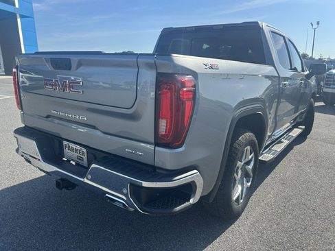 Used 2024 GMC Sierra 1500 SLT w/ SLT Premium Plus Package AWD/4WD image 3