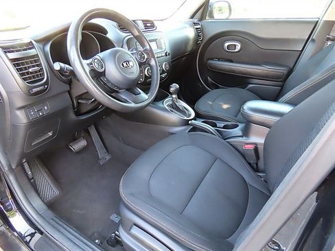 Used 2014 Kia Soul + w/ Eco Package FWD image 10