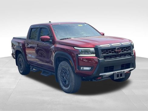 Certified 2025 Nissan Frontier PRO-4X w/ Pro Premium Package AWD/4WD image 3