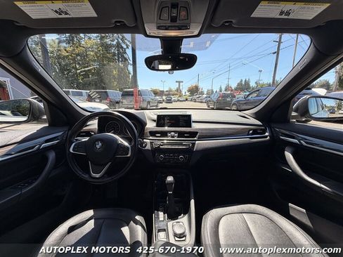 Used 2016 BMW X1 xDrive28i AWD/4WD image 9