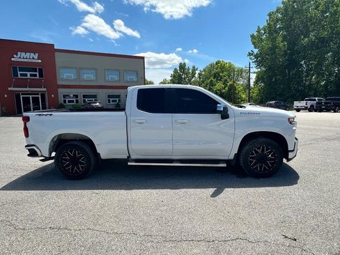 Used 2020 Chevrolet Silverado 1500 LT w/ Trailering Package AWD/4WD image 2