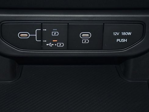 New 2026 Kia K4 LXS image 21