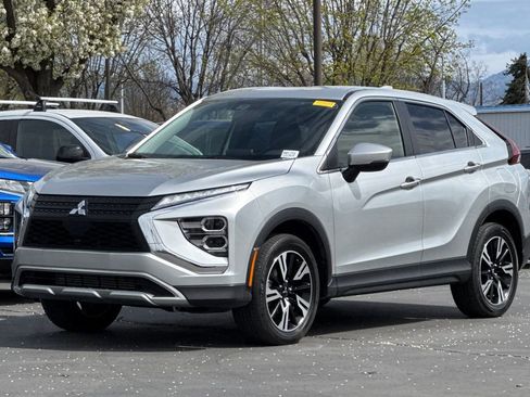 Used 2024 Mitsubishi Eclipse Cross SE image 8