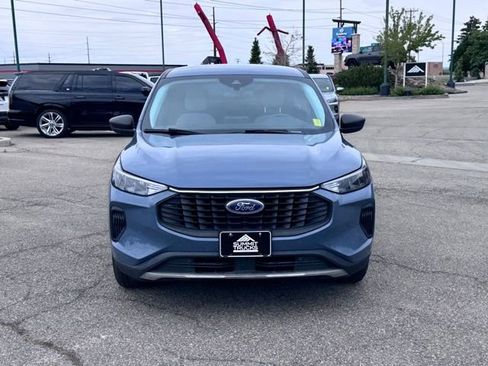 Used 2023 Ford Escape Active AWD/4WD image 12