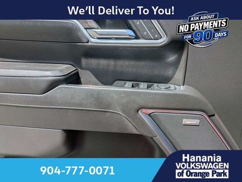 Used 2022 Chevrolet Silverado 1500 LTZ w/ LTZ Premium Package AWD/4WD image 30