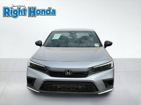 Used 2024 Honda Civic Sport image 5