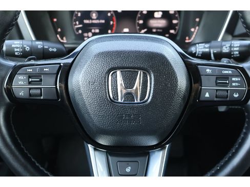 Used 2024 Honda Pilot Elite image 36