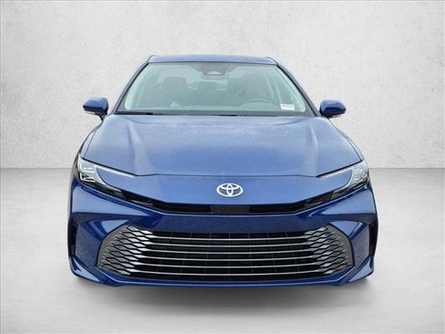 New 2026 Toyota Camry XLE image 6