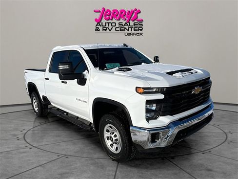 Used 2024 Chevrolet Silverado 2500 W/T image 19