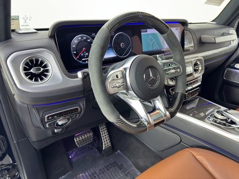 Used 2021 Mercedes-Benz G 63 AMG 4MATIC w/ G Manufaktur Interior Package image 14