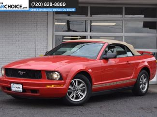 Used 2005 Ford Mustang Deluxe image 1
