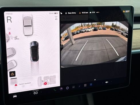 Used 2023 Tesla Model Y Performance AWD/4WD image 24