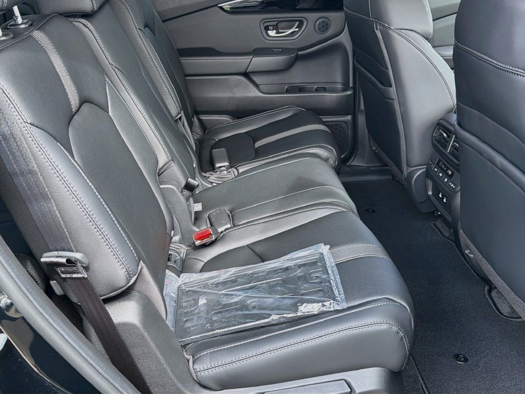 New 2026 Honda Pilot EX-L image 32