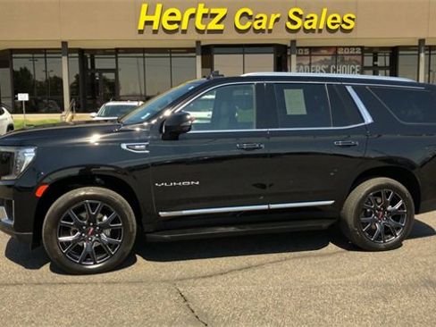 Used 2024 GMC Yukon SLT w/ SLT Premium Package image 5