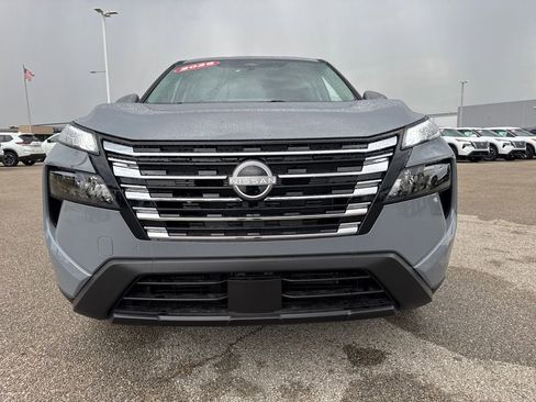 New 2026 Nissan Rogue SV image 8