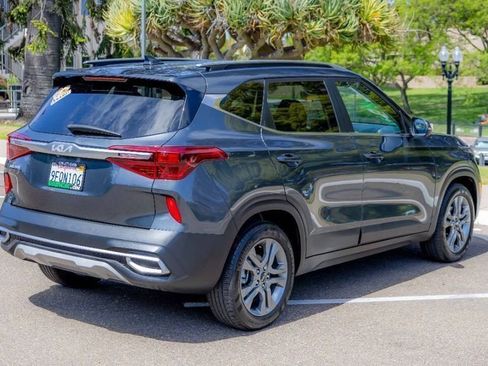 Used 2023 Kia Seltos S image 4