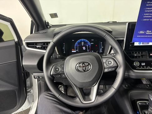 Used 2026 Toyota Corolla XSE FWD image 14
