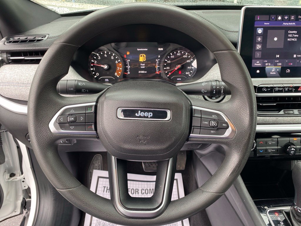 Used 2024 Jeep Compass Sport AWD/4WD image 13