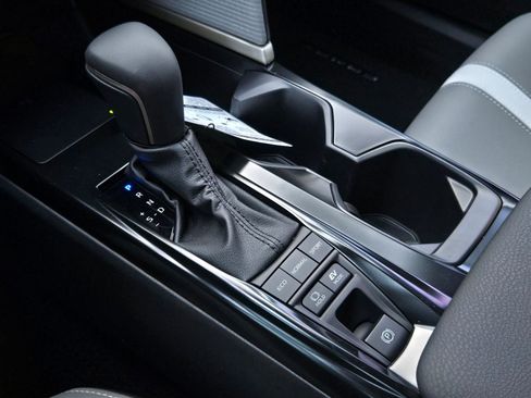 Certified 2026 Toyota Camry SE w/ Convenience Package FWD image 16