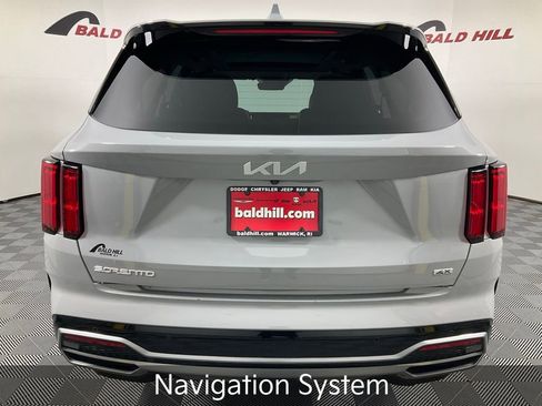 Certified 2023 Kia Sorento SX image 6