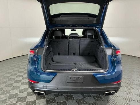 Used 2024 Porsche Cayenne Coupe AWD/4WD image 28