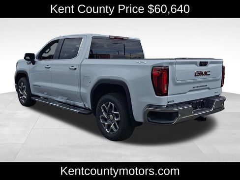 New 2026 GMC Sierra 1500 SLT w/ SLT Premium Plus Package AWD/4WD image 4