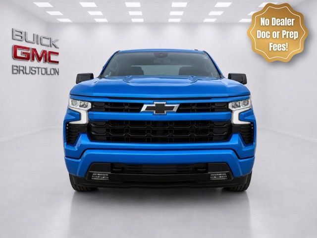 Used 2022 Chevrolet Silverado 1500 RST AWD/4WD image 2