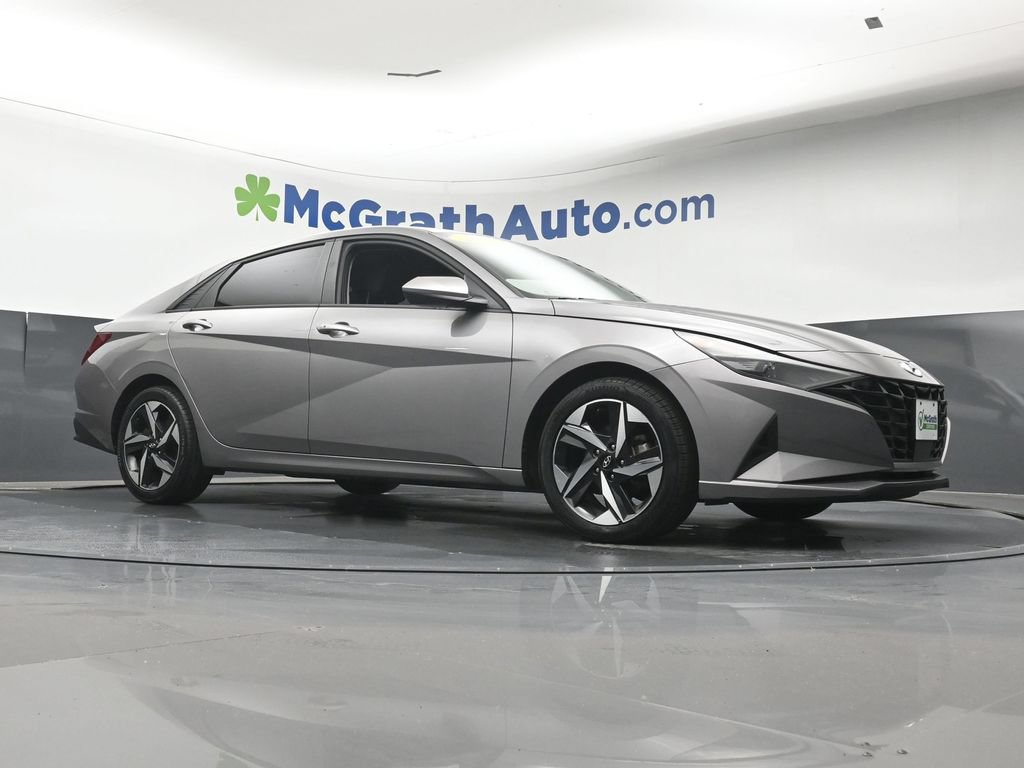 Used 2023 Hyundai Elantra SEL w/ Convenience Package FWD image 26