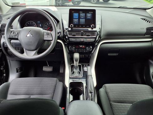 Used 2024 Mitsubishi Eclipse Cross LE image 6