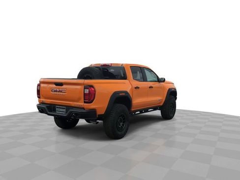 New 2026 GMC Canyon AT4X w/ AT4X AEV Edition AWD/4WD image 8