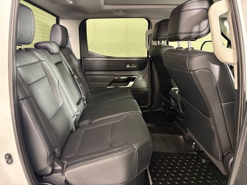 Used 2024 Toyota Tundra Limited AWD/4WD image 44