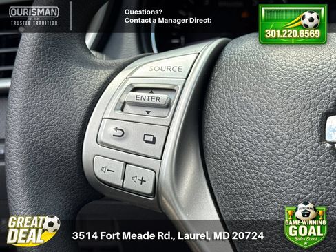 Used 2016 Nissan Rogue S w/ Appearance Package AWD/4WD image 22