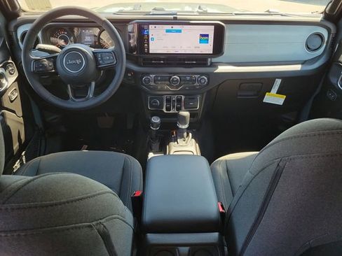 New 2026 Jeep Gladiator Sport AWD/4WD image 9