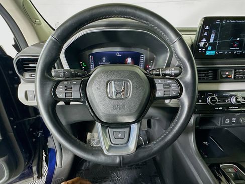Used 2023 Honda Pilot Elite image 15