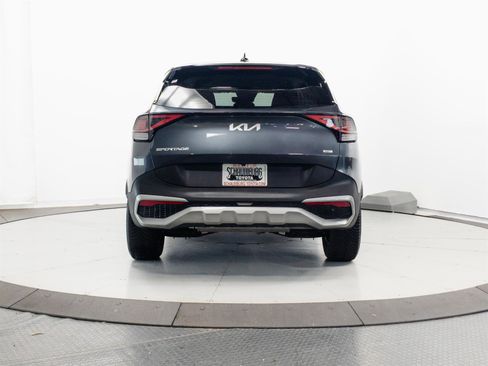 Used 2023 Kia Sportage LX AWD/4WD image 8