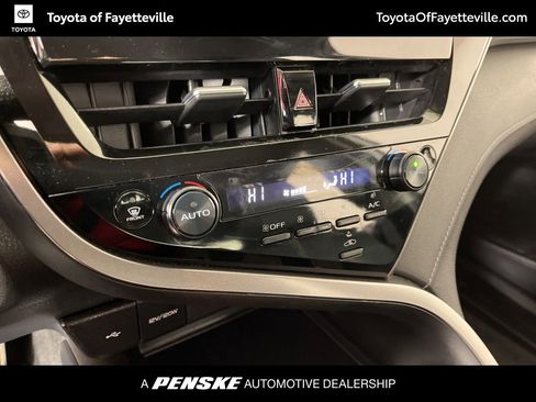 Used 2024 Toyota Camry SE image 27