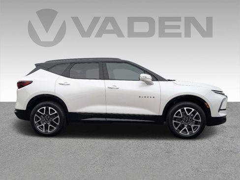 New 2025 Chevrolet Blazer RS w/ Driver Confidence II Package image 30